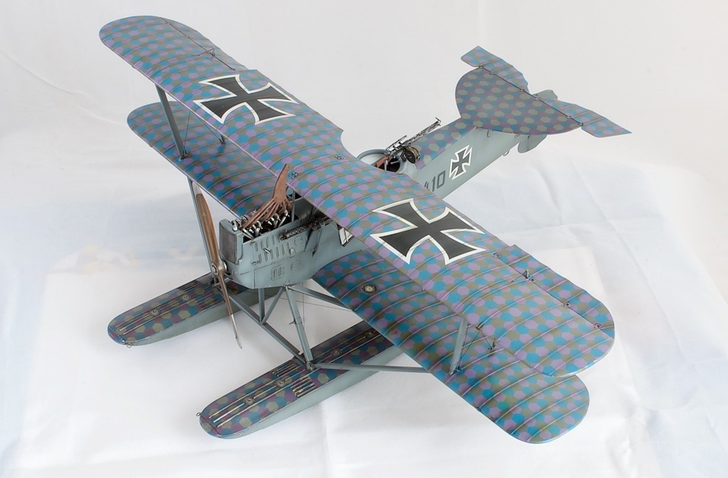Hansa-Brandenburg W12