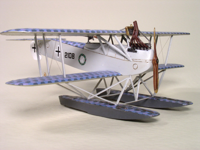 Hansa-Brandenburg W12