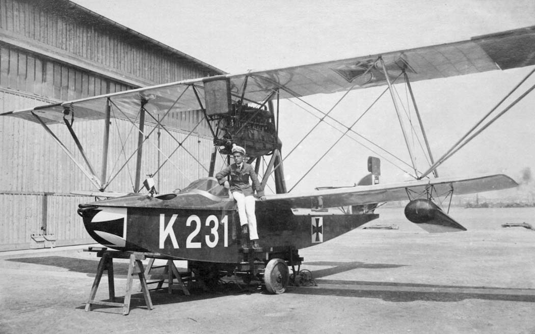 Hansa-Brandenburg W-13