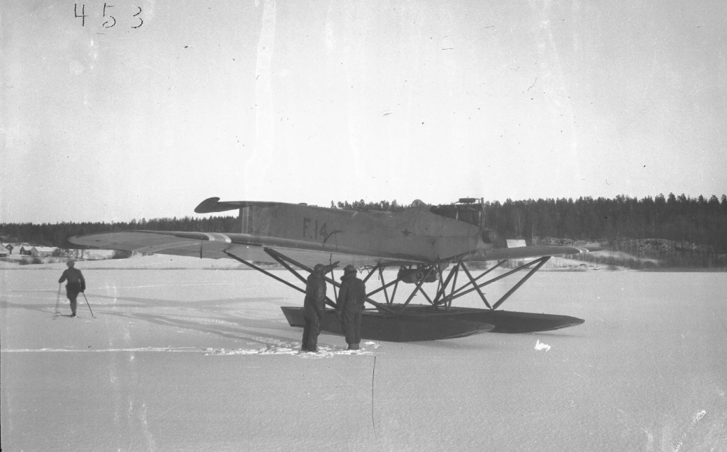 Hansa-Brandenburg W33