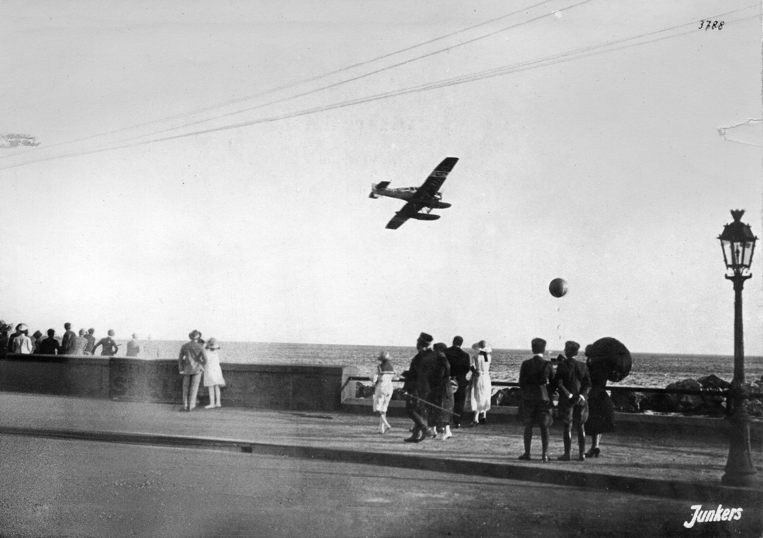 Junkers F-13