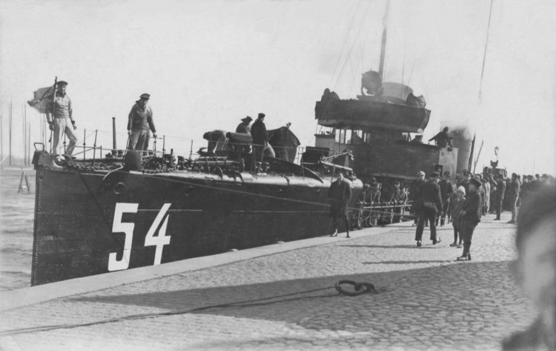 T154