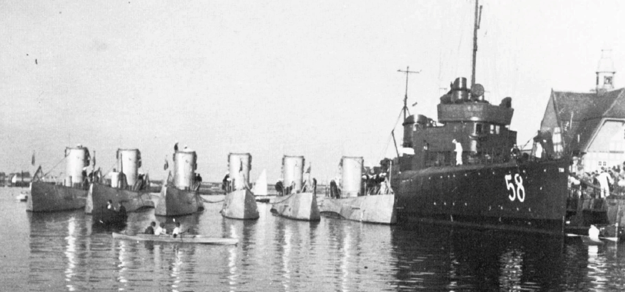 T158