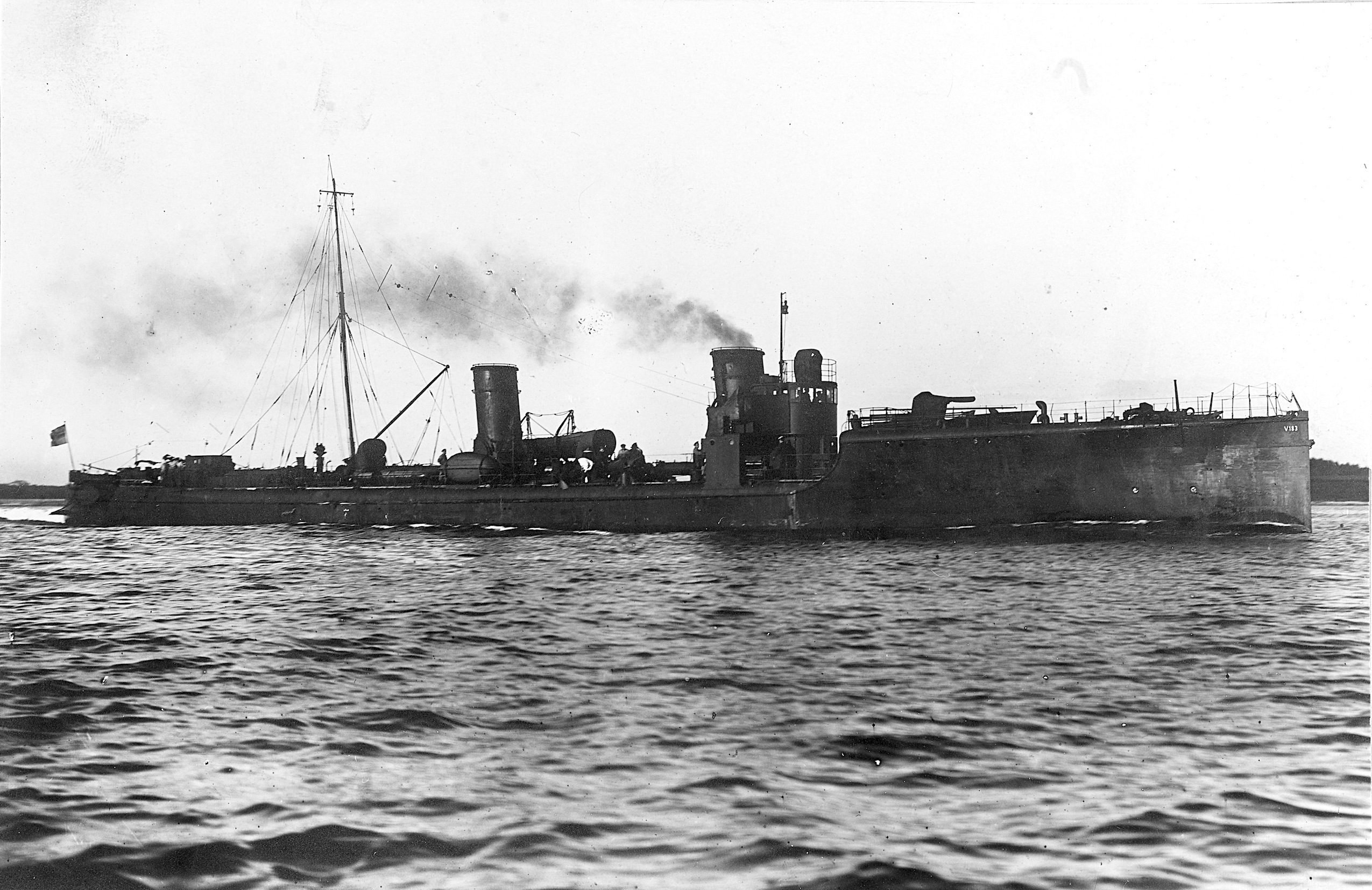 V183