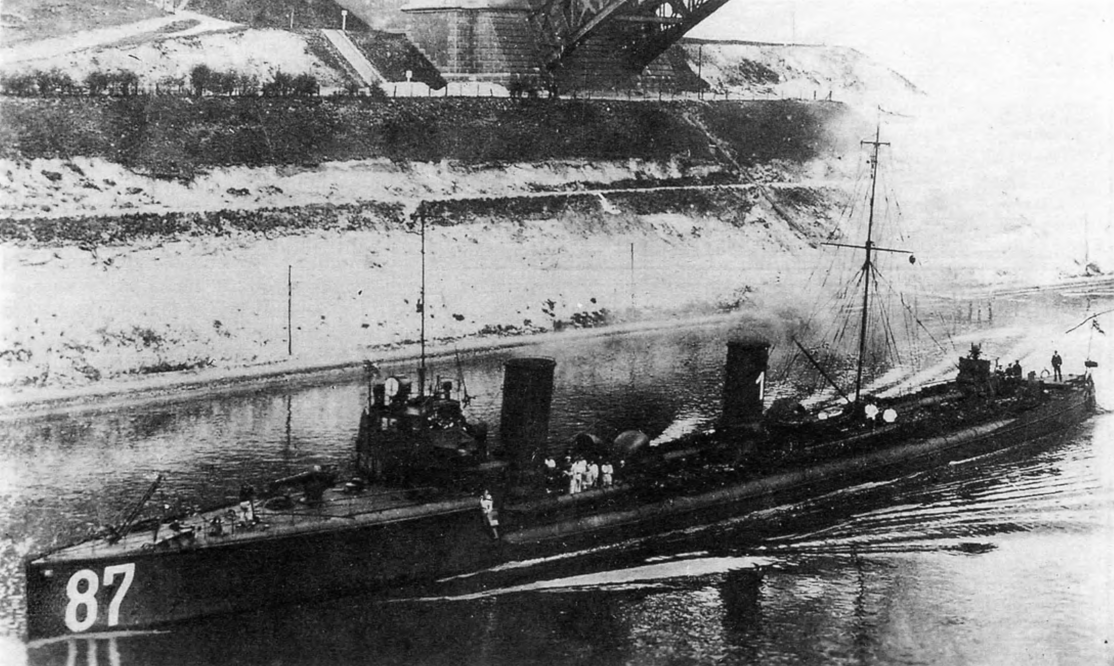 V187