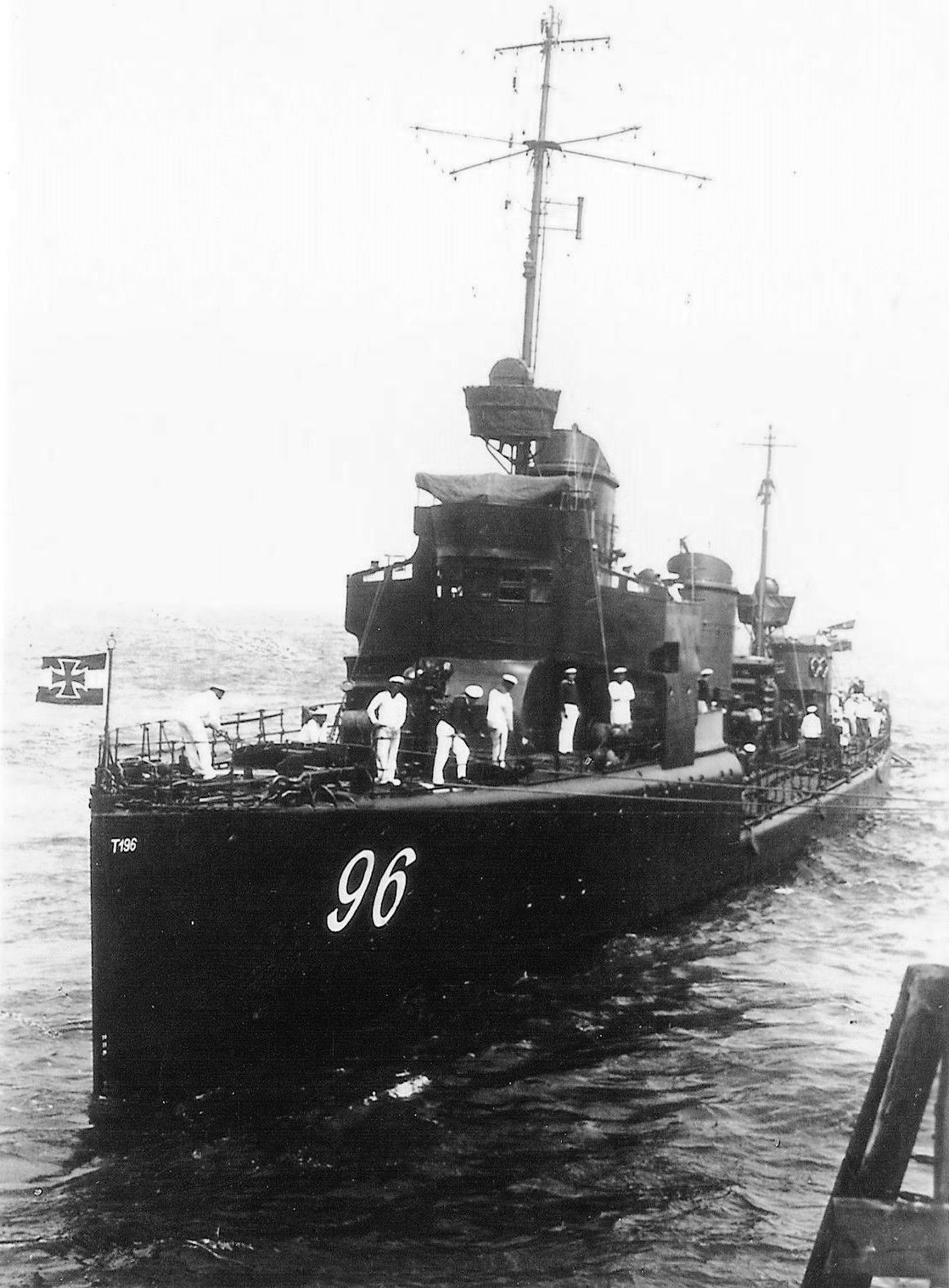 T196