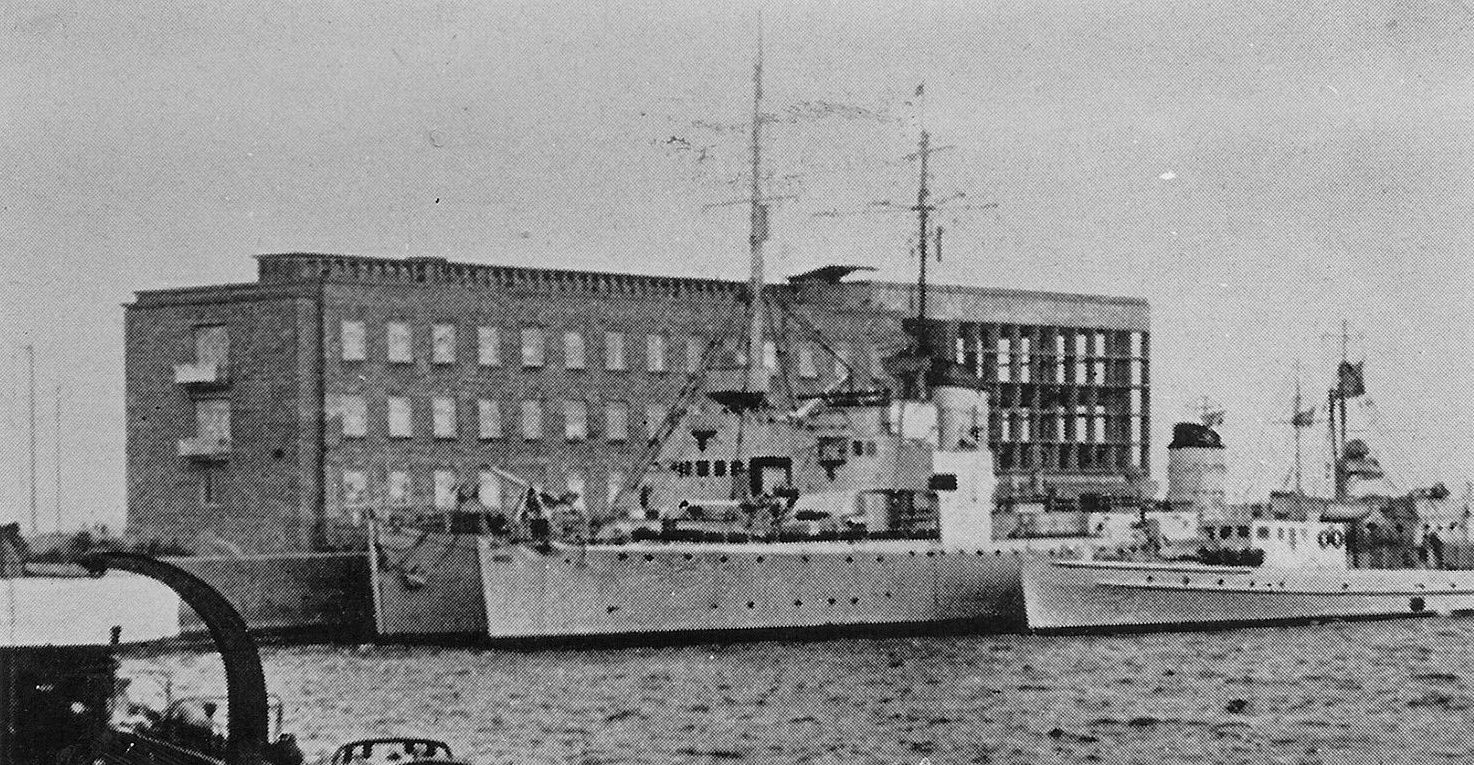 T196